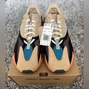 Adidas Yeezy Boost 700 Enflame Amber Size 9.5